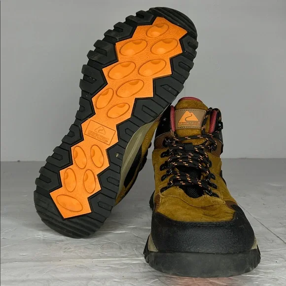 Ozark Trail Brown and Black Men's Boots Boots